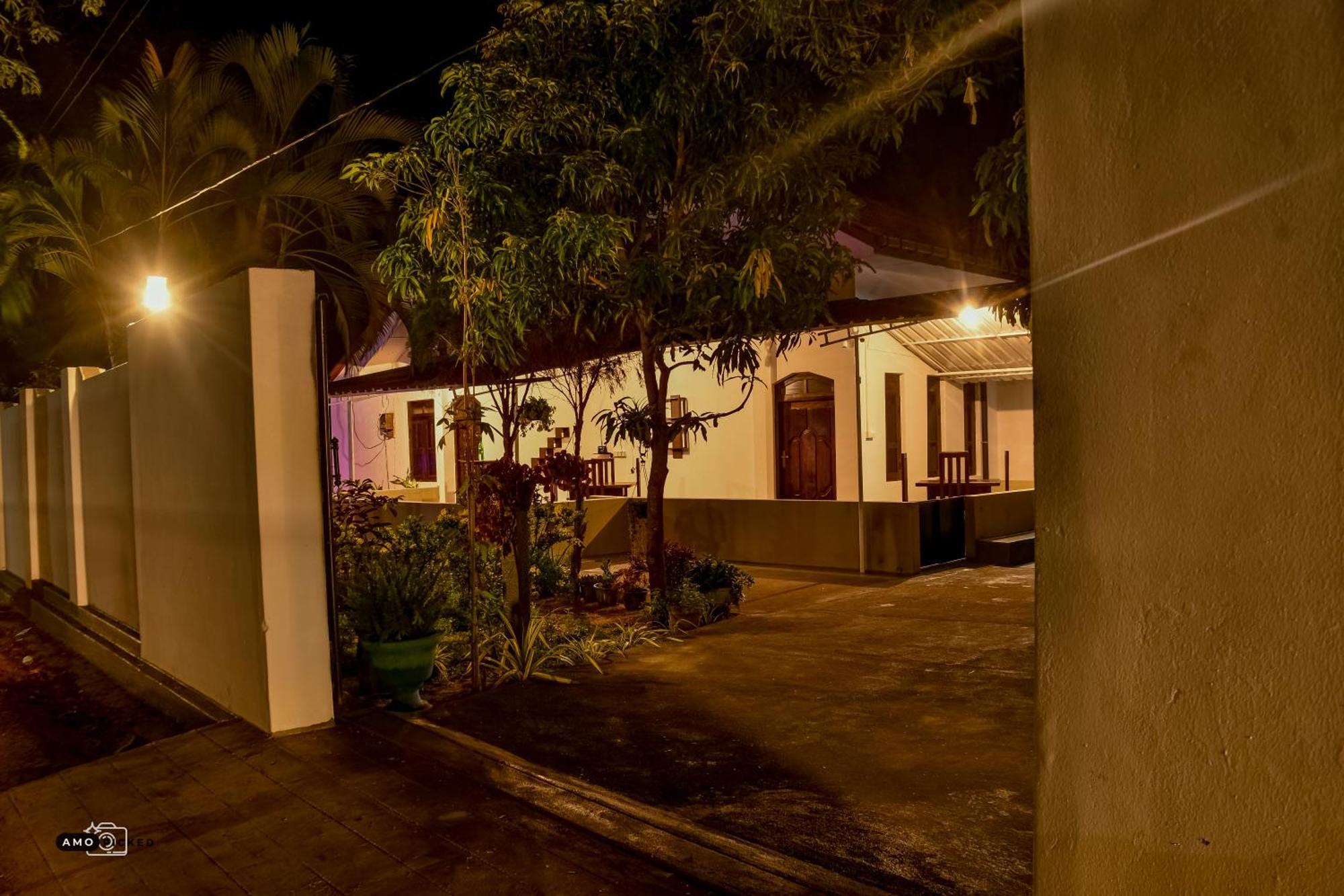 Coconut Villa Baie d'Arugam Extérieur photo