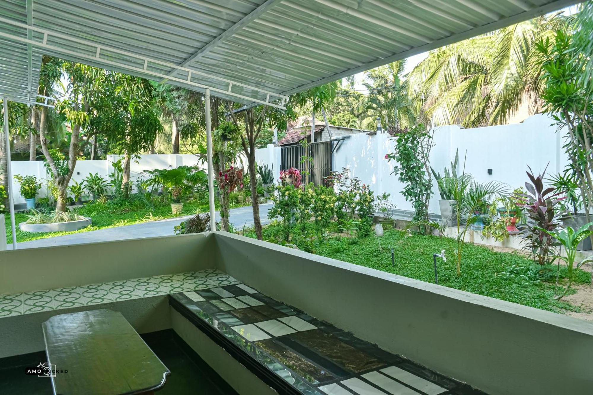 Coconut Villa Baie d'Arugam Extérieur photo